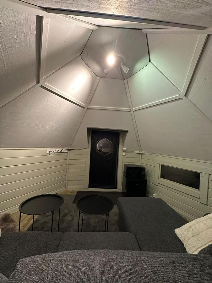 Camp Caroli Hobbit Hut Villa Jukkasjarvi Exterior photo